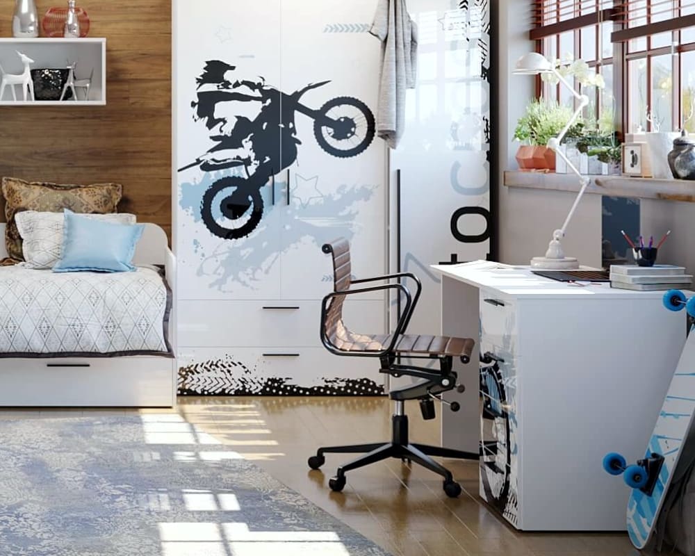 Комплект мебели в комнату мальчика