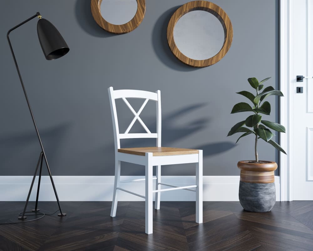 Купить деревянные стулья с жестким сидением в мебельном магазине Гулливер от 2500 рублей